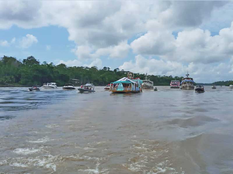 embarcacoes participantes do cirio fluvial no amapa