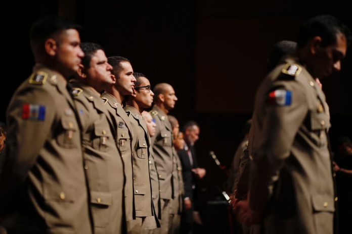 Mais de 100 oficiais da Polícia Militar de Alagoas são promovidos