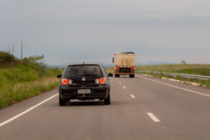 Alagoas Celebra Redução de Mortes no Trânsito: Estratégias e Desafios para Segurança nas Estradas