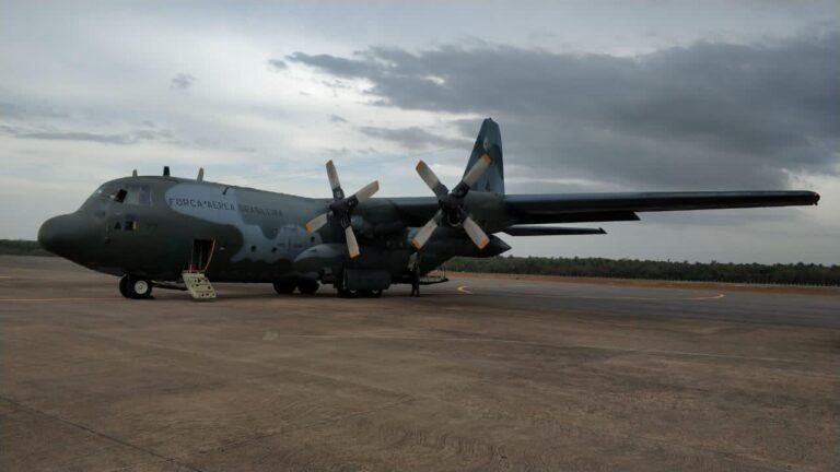 Aviões da FAB levam geradores para o Amapá