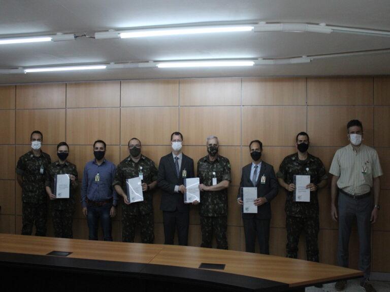 Reunião de entrega de atividades referentes ao Termo de Execução Descentralizada – Sistema Integrado de Simulação – Astros Grupo de Mísseis e Foguetes