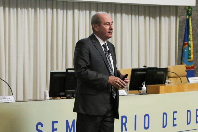 Defesa reforça ausência de política partidária nas Forças Armadas