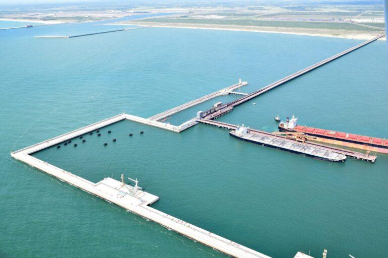 Codin lança edital para ZPE do Porto do Açu