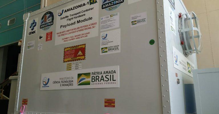 Satélite Amazonia-1 passa por primeira inspeção na Índia