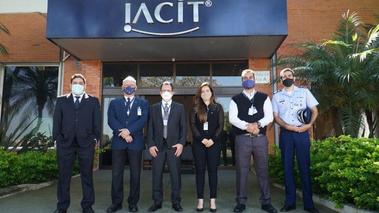 IACIT recebe visita de comitiva da AEB e ITA