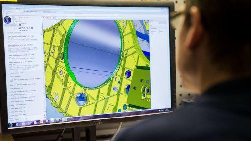 Fábrica de aeroestruturas da Saab no Brasil otimiza processos para o Gripen com uso de tecnologia digital