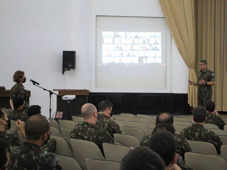 Escola de Comando e Estado-Maior realiza o Painel Logístico 2021