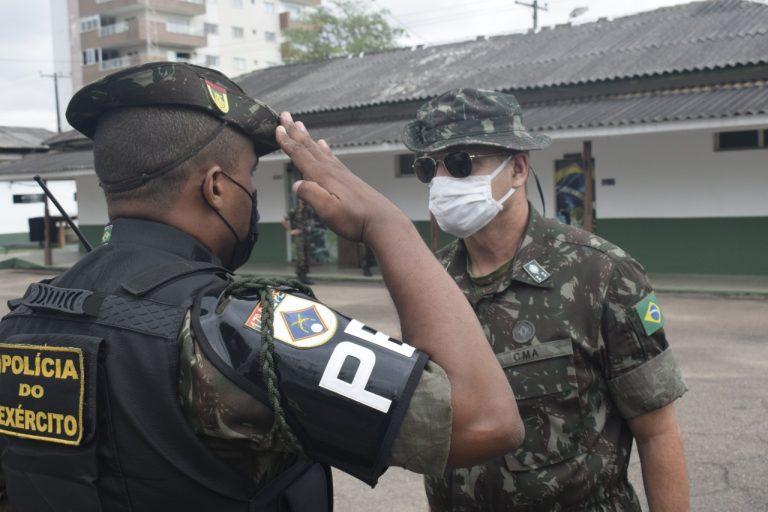 17ª BDA INF SL recebe o Comandante Militar da Amazônia
