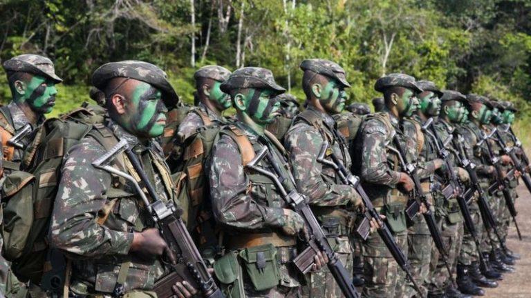 Rio de Janeiro prepara retomada de favelas com apoio do Exército