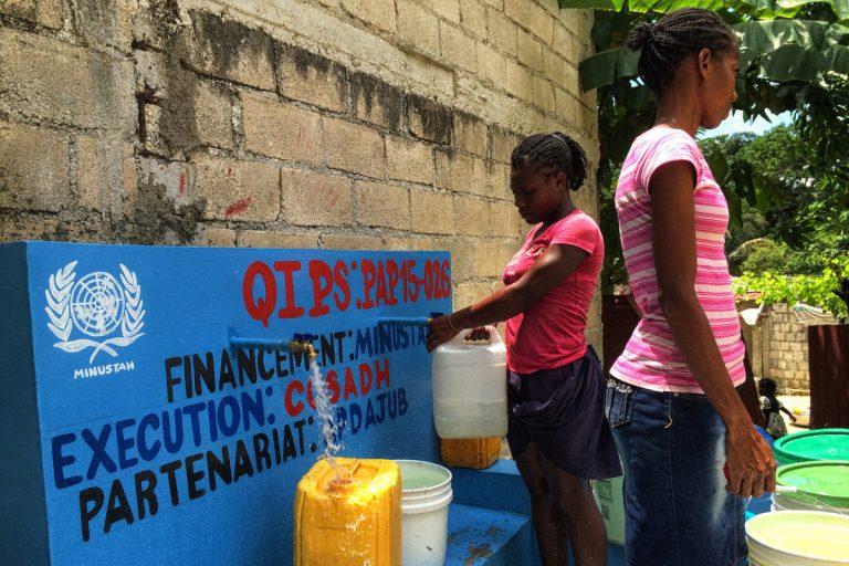 Haiti afunda em violência enquanto ONU e organizações humanitárias reduzem presença