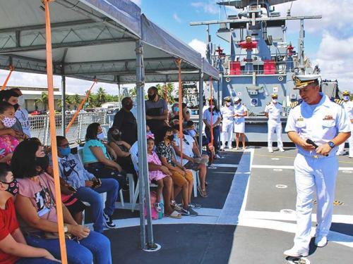Com3ºDN realiza visitação de pacientes do Programa de Atendimento Especial ao Navio-Patrulha Oceânico “Araguari”