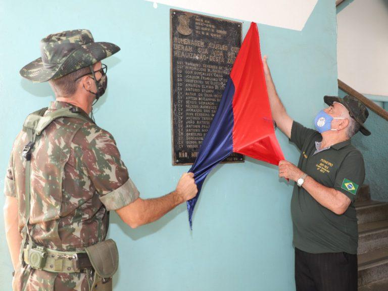 Batalhão de Engenharia homenageia pioneiros da BR-163 em Cuiabá (MT)
