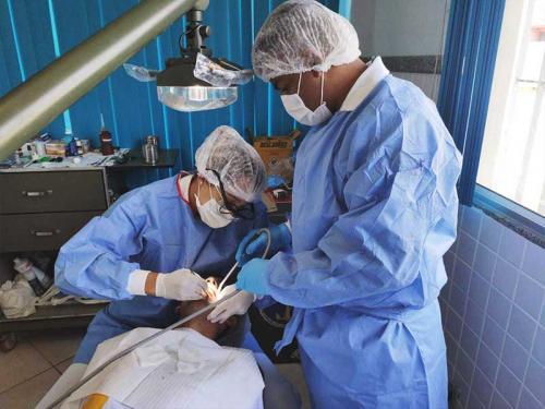 Unidade Médica Expedicionária da Marinha apoia Ação Cívico-Social realizada pelo ComTrRef