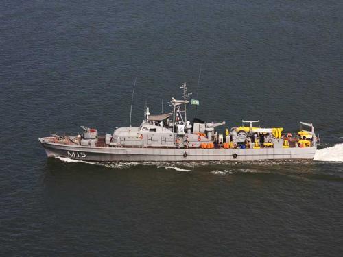 Comando da Força de Minagem e Varredura firma contrato para manutenção dos sistemas dos Navios Varredores