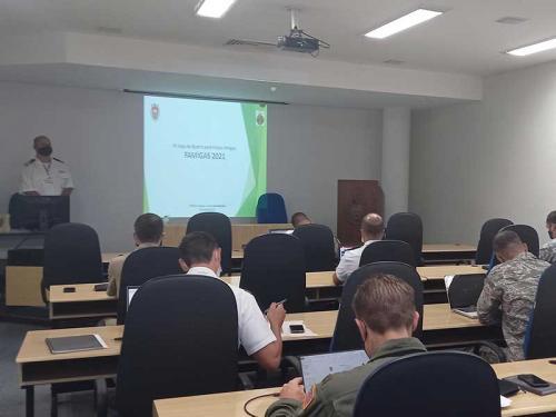 Oficiais-Alunos estrangeiros participam de Jogo de Guerra para Forças Amigas
