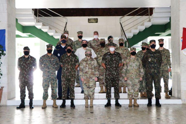 CMA recebe visita do Comando do Exército Sul dos Estados Unidos