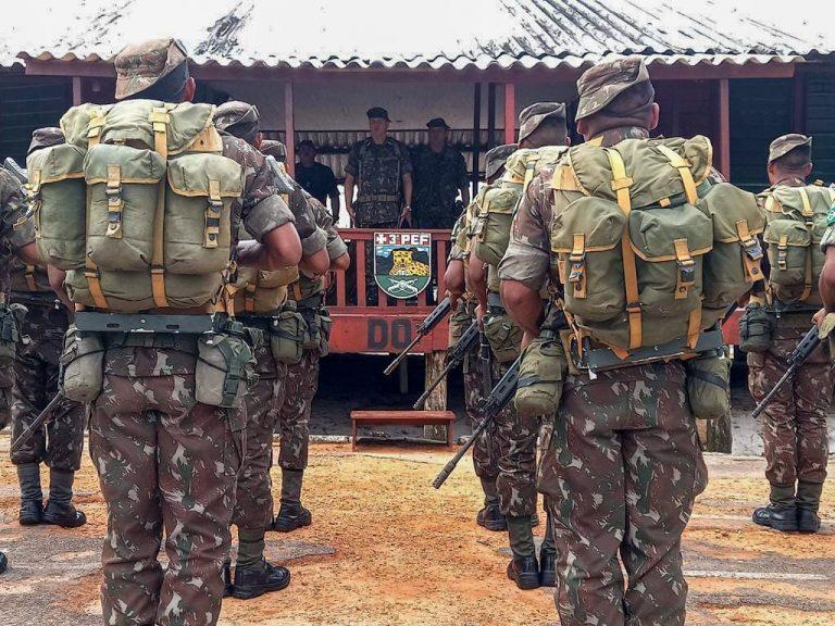 2ª BDA INF SL RECEBE VISITA DO COMANDANTE MILITAR DA AMAZÔNIA