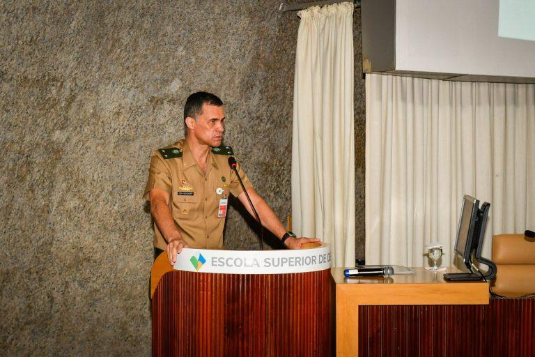 Mobilização militar é tema de seminário na Escola Superior de Defesa