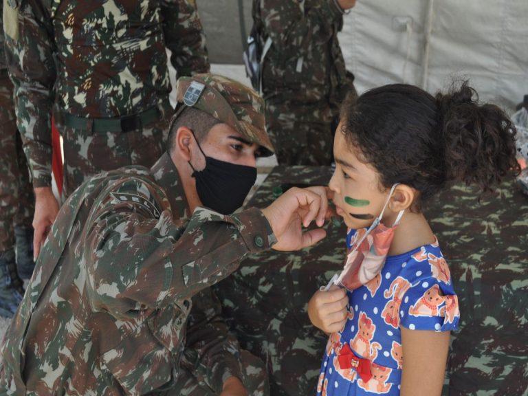 Exército realiza mais de 400 atendimentos médicos em ação de apoio à população de Mucajaí (RR)