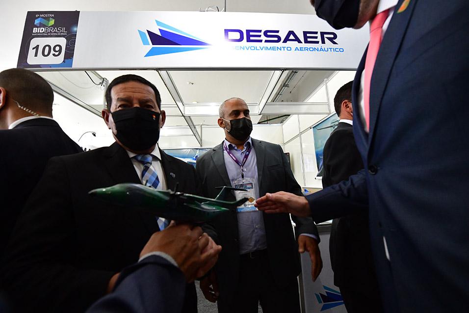 DESAER apresenta novo modelo de aeronave na Mostra BID Brasil