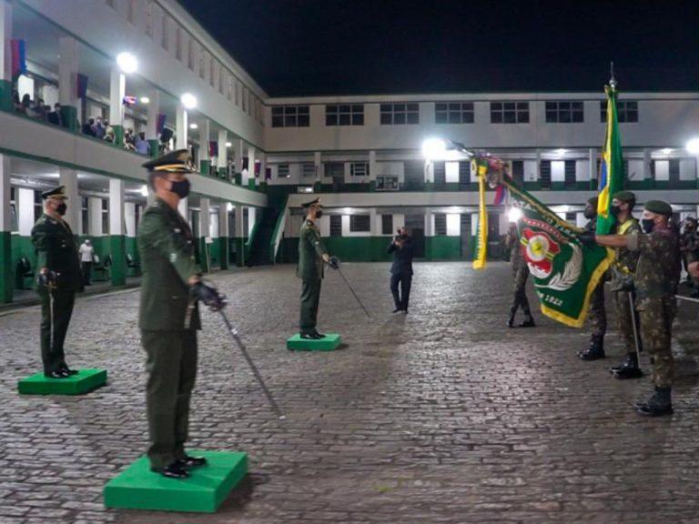 Batalhão de Caçadores realiza passagem de comando