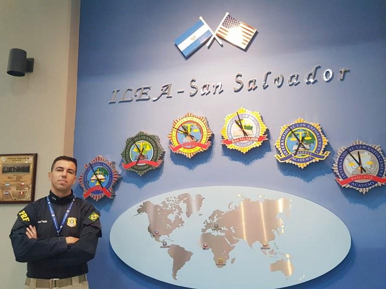 PRF participa de curso de combate ao tráfico de drogas em El Salvador