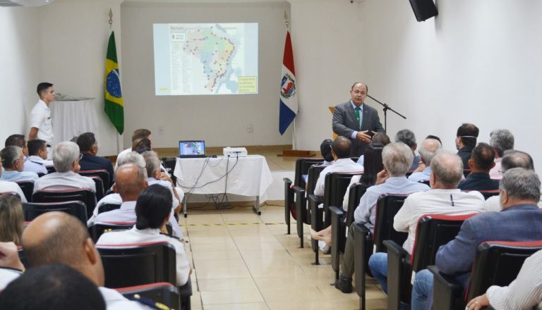 Presidente do Tribunal Marítimo visita a Capitania dos Portos de Alagoas