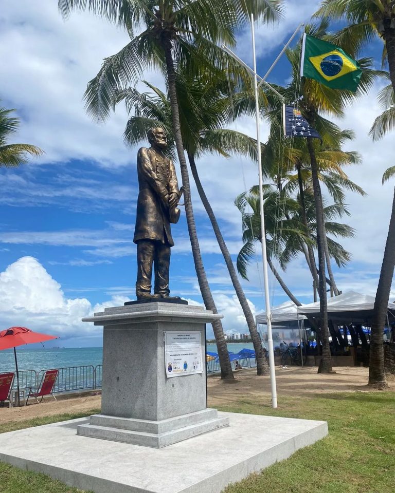 Comandante da Marinha inaugura amanhã monumento em homenagem ao Almirante Tamandaré, em Maceió