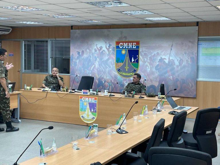 Exército inicia apoio à população de Pernambuco