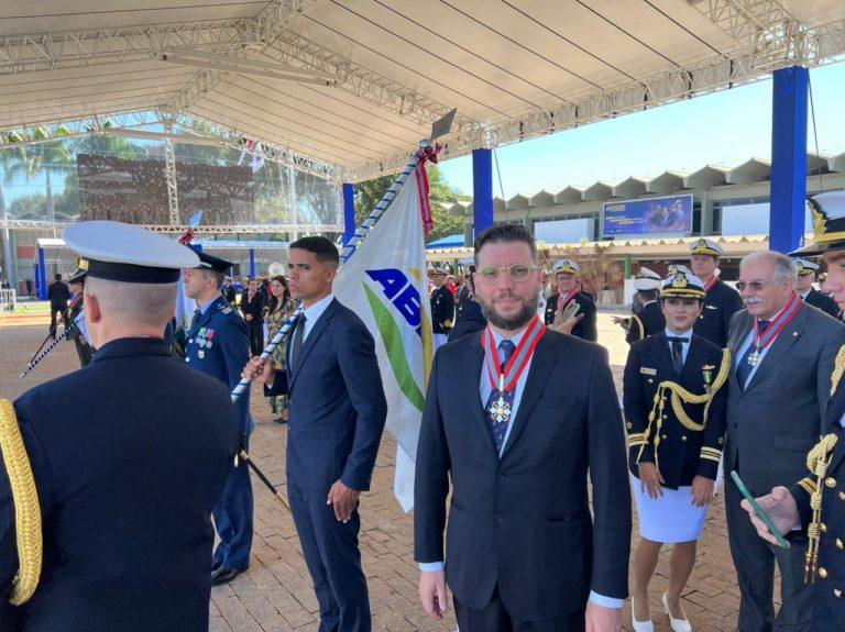 A ABIMDE e seu presidente receberam a Ordem do Mérito Naval