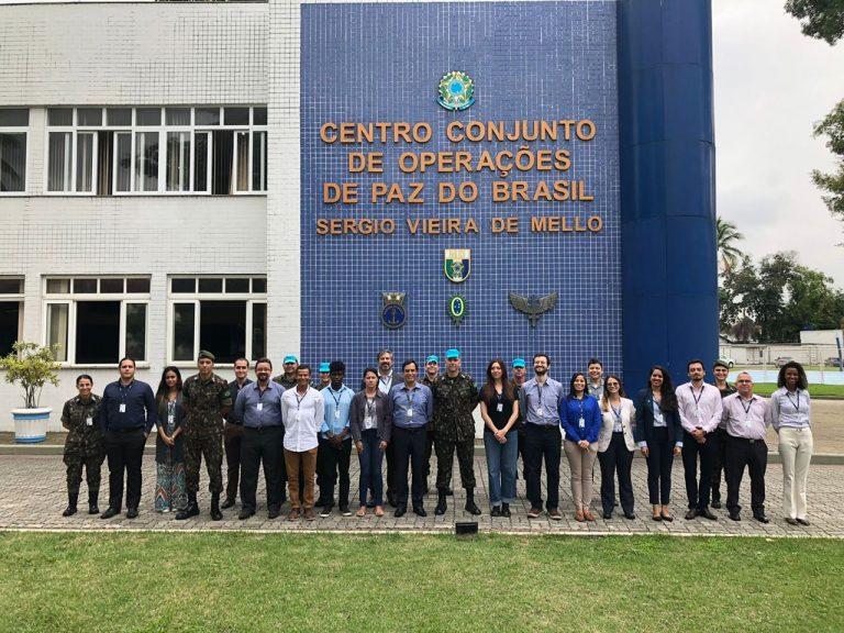 Centro de Operações de Paz recebe visita do Programa de Pós-Graduação da ESG