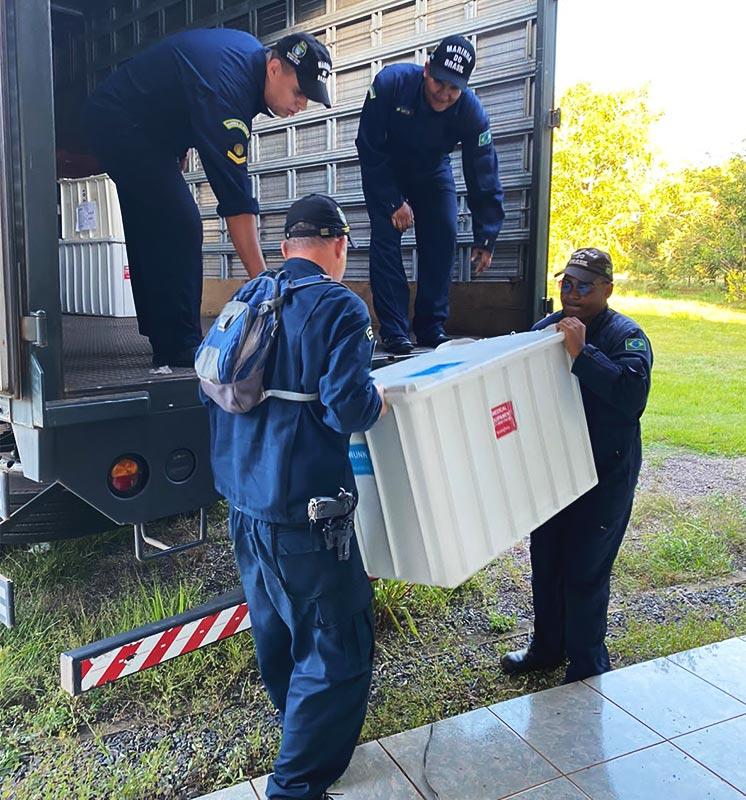 Militares da Marinha prestam apoio logístico à Operação “Sorriso” em Porto Velho (RO)