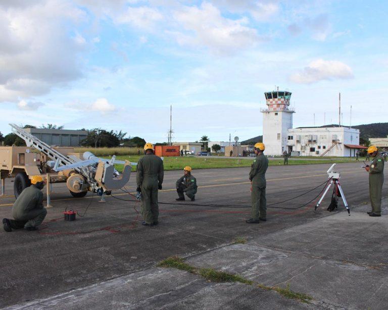 Aviação Naval realiza voo inaugural da Aeronave Remotamente Pilotada