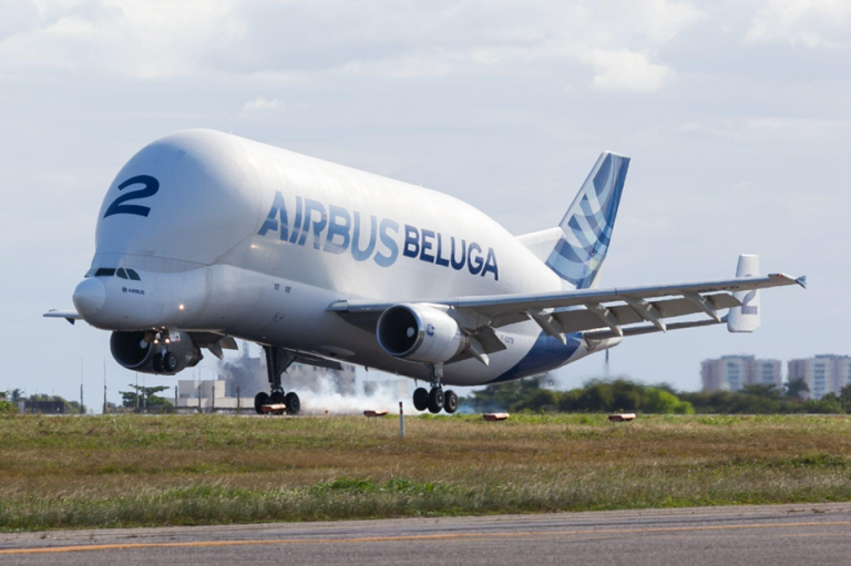 Airbus BelugaST faz sua estreia na América Latina