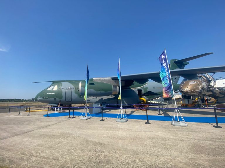 FAB encerra participação na FIA 2022, feira de aviação na Inglaterra