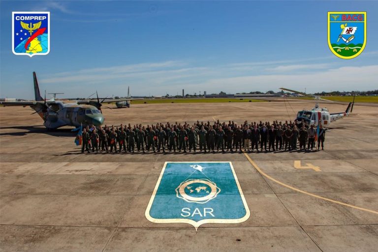 Cerimônia alusiva ao Dia da Aviação de Busca e Salvamento