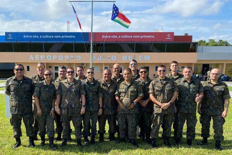 Os céus de Parintins sob controle no Festival Folclórico de 2022