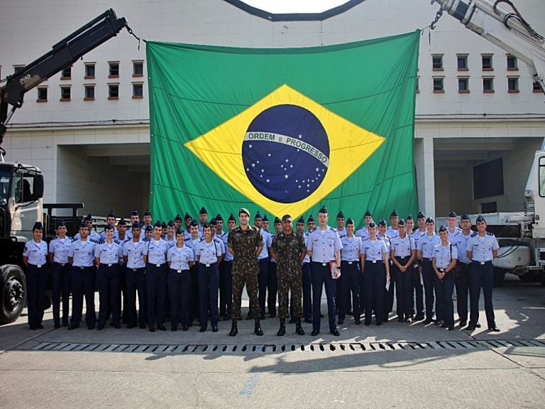 Batalhão recebe o Curso Prático para os Aspirantes a Oficial de Intendência da Aeronáutica