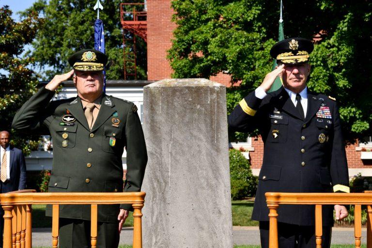 Comandante do Exército Brasileiro realiza visita oficial aos Estados Unidos