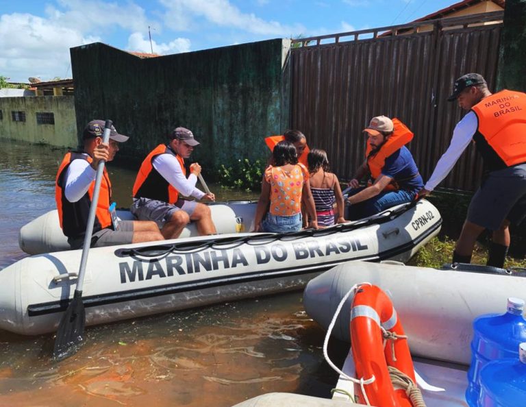 Marinha realiza operação em apoio à população afetada pelas chuvas no Rio Grande do Norte
