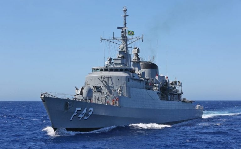 Navios da Marinha serão abertos para visitação pública no Porto de Vitória