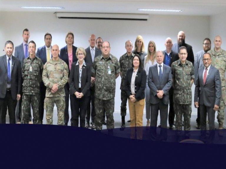 Chefe do Departamento de Ciência e Tecnologia recebe comitiva dos Estados Unidos da América
