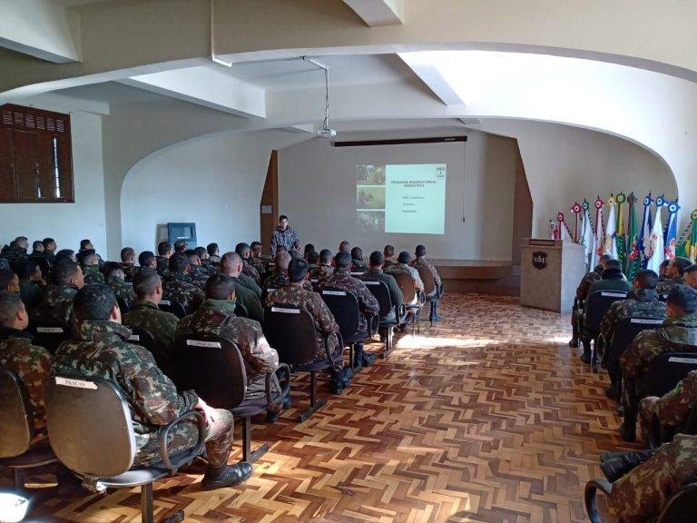 3º Regimento de Cavalaria Mecanizado realiza palestra sobre a Varíola dos Macacos