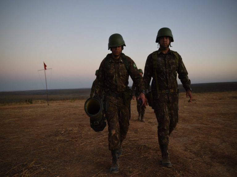 Bateria participa de exercício de adestramento do Comando de Defesa Antiaérea do Exército