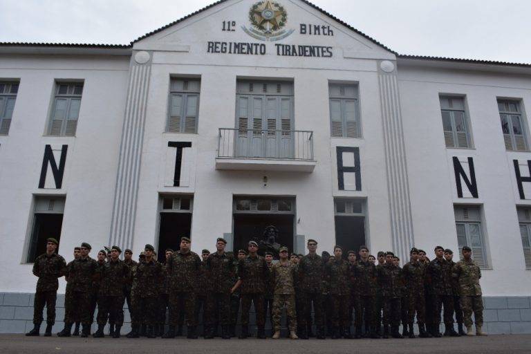 EsAO- Curso de Comunicações da Escola realiza Exercício de Defensiva em São João del Rei- MG