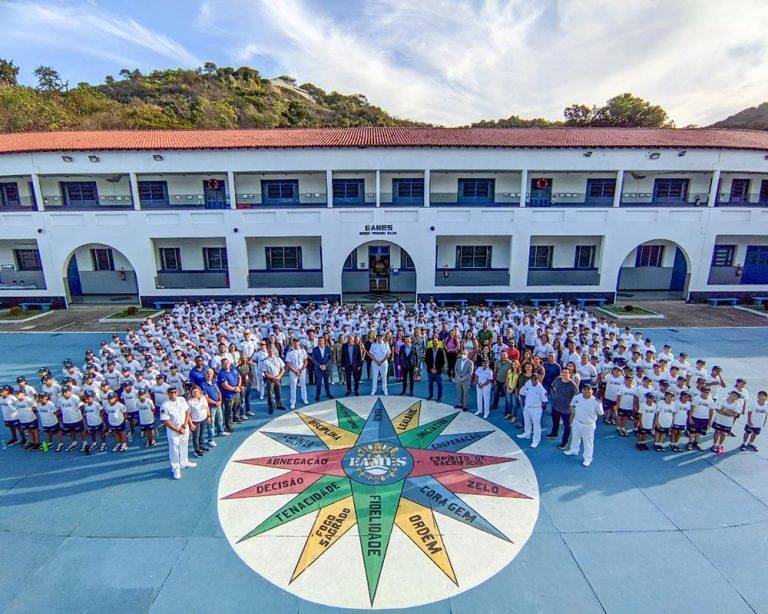 A importância do PROFESP para os jovens carentes