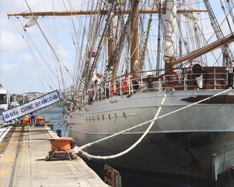 Navio Veleiro “Cisne Branco” recebe mais de 5 mil visitantes em Natal (RN)