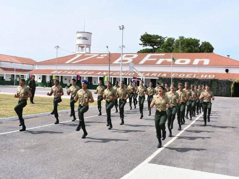 Batalhão realiza solenidade de conclusão do Estágio de Operações no Pantanal 22/2