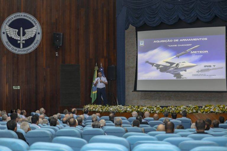 Comandante da FAB ministra palestra para Veteranos, no Rio de Janeiro
