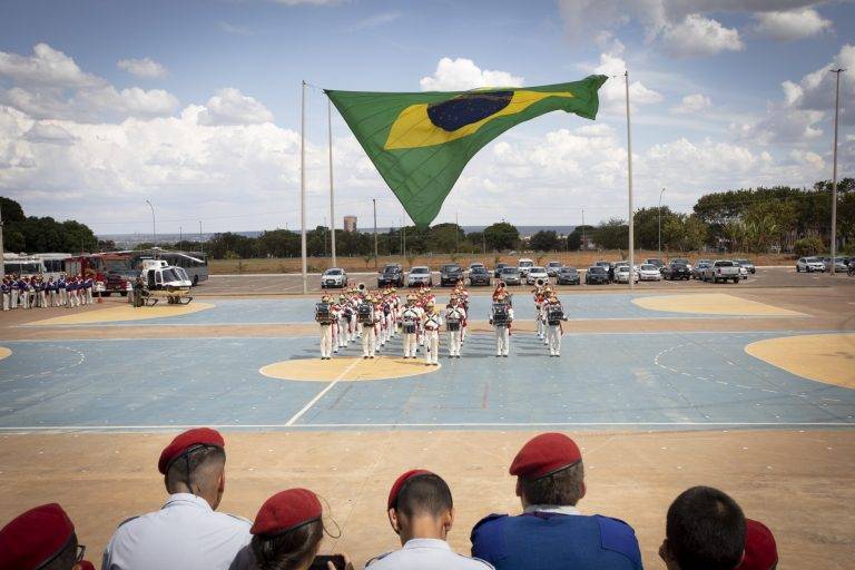 FAB participa de Feira de Ciências e Tecnologia em Brasília